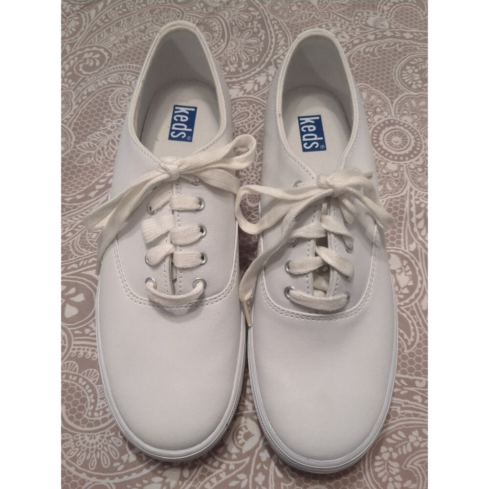 New (No Box) Women's Keds White Leather Sneakers Sz 8